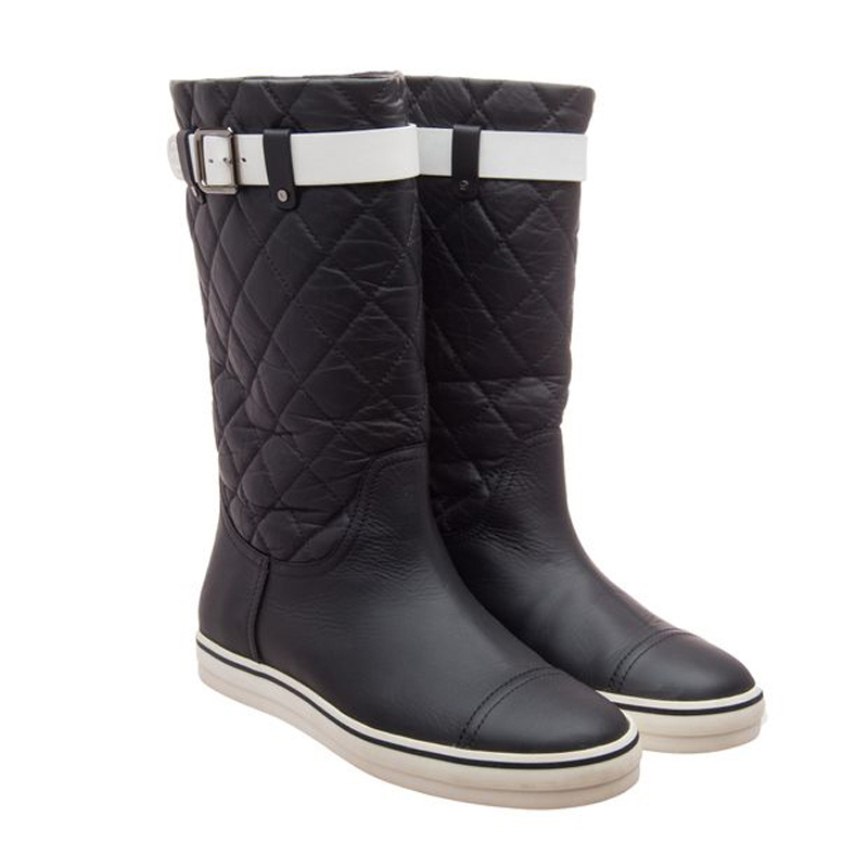 

Chanel Black Quilted Leather Boots Size