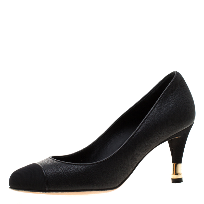 Pre Owned حذاء كعب عالي شانيل جلد أسود وكاناس مقدمة كانفاس مقاس 36