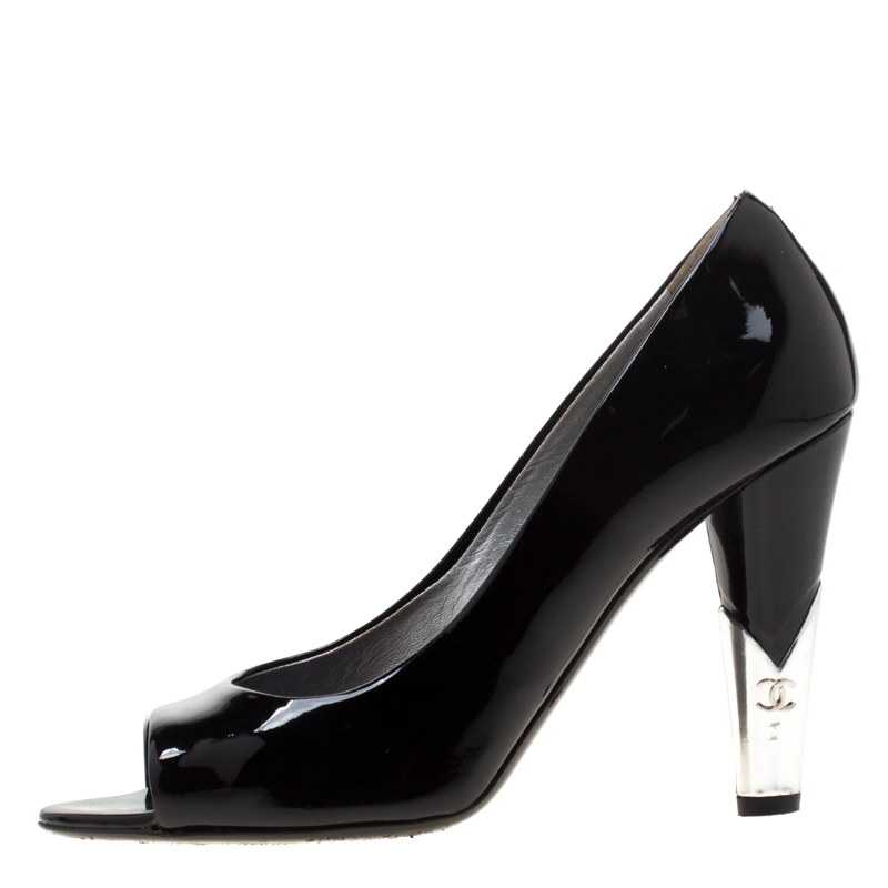 

Chanel Black Patent Leather Peep Toe CC Heel Pumps Size