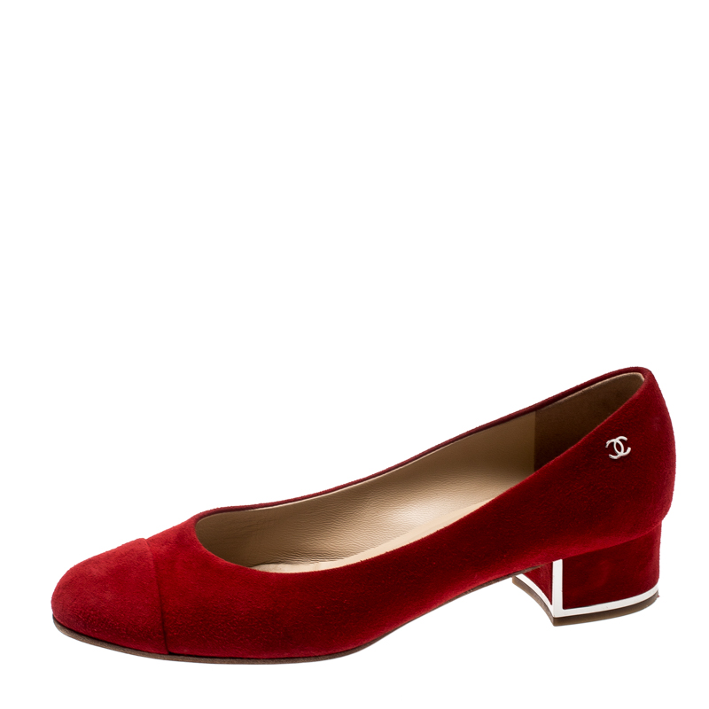 

Chanel Red Suede CC Block Heel Pumps Size