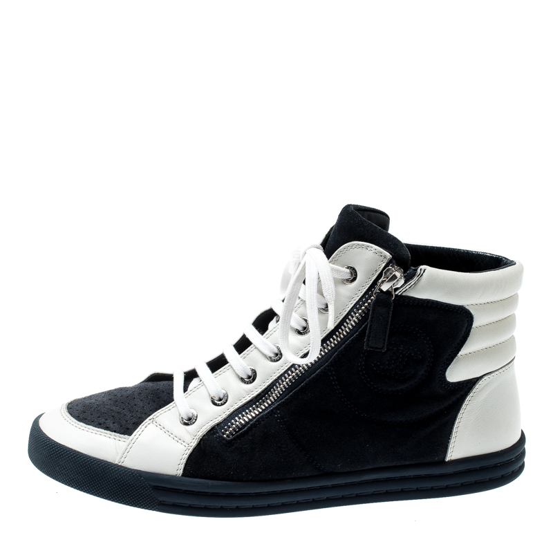 

Chanel White Leather And Blue Suede CC Double Zip Accent High Top Sneakers Size