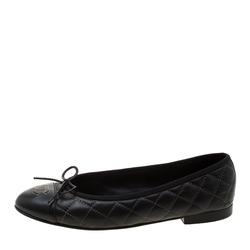 

Chanel Black Quilted Leather CC Bow Cap Toe Ballet Flats Size