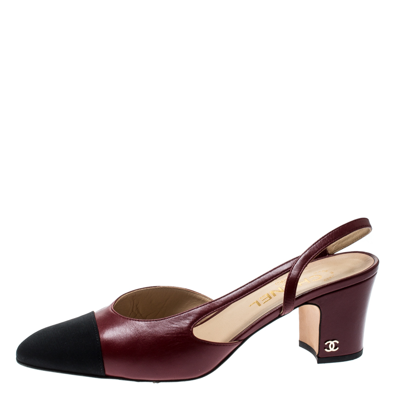 

Chanel Burgundy Leather And Black Canvas Cap Toe Backstrap Sandals Size