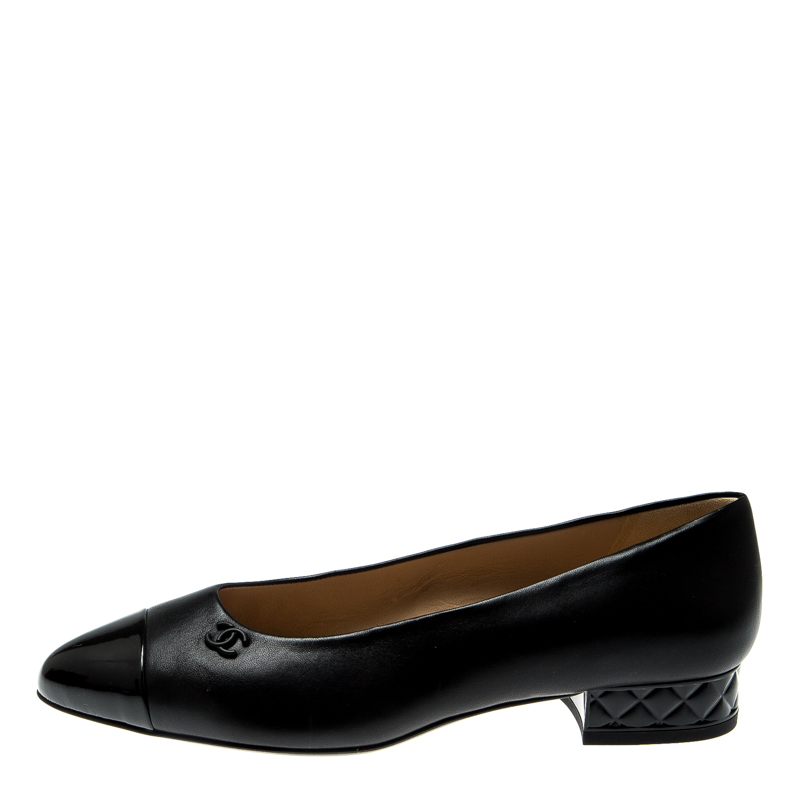 

Chanel Black Leather CC Patent Cap Toe Pumps Size