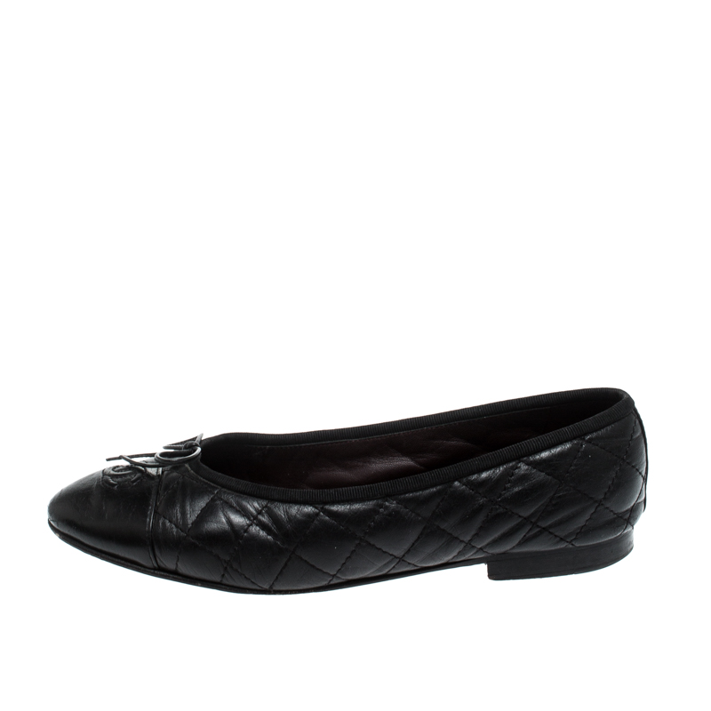 

Chanel Black Quilted Leather CC Bow Cap Toe Ballet Flats Size