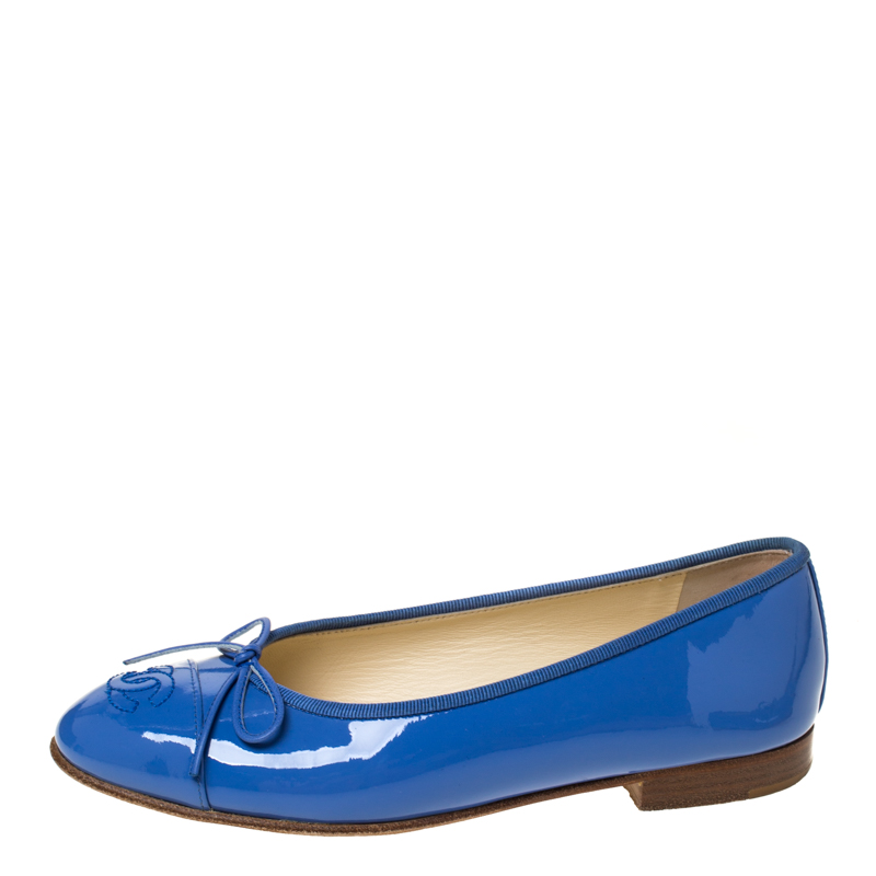 

Chanel Blue Patent Leather CC Cap Toe Bow Ballet Flats Size