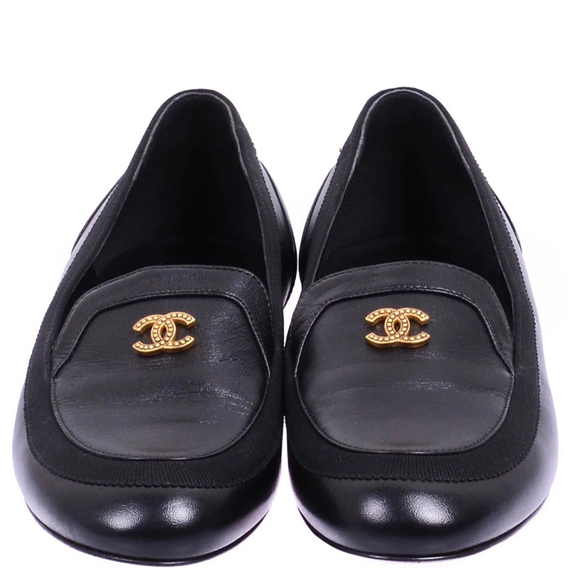 

Chanel Black Leather CC Loafers Size