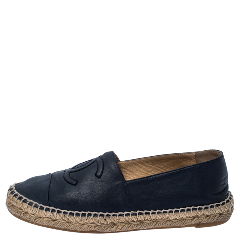 

Chanel Navy Blue Leather CC Espadrilles Size