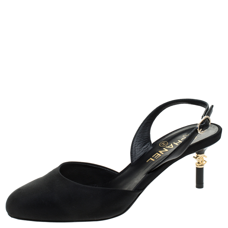 مملوكة مسبقًا Chanel Black Canvas And Leather CC Slingback Sandals Size 39.5