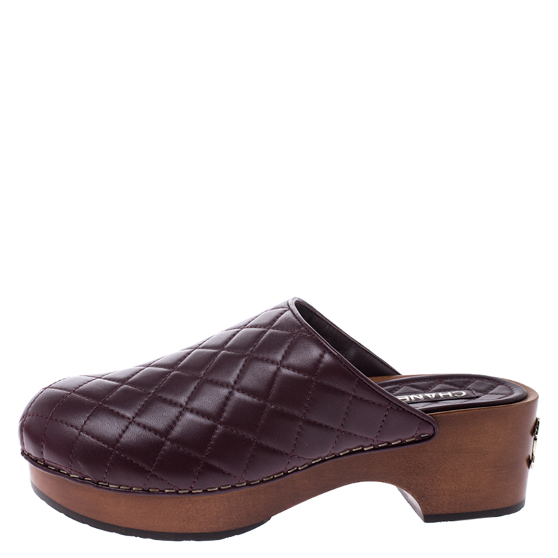 

Chanel Burgundy Quilted Leather CC Wooden Platform Clogs Size