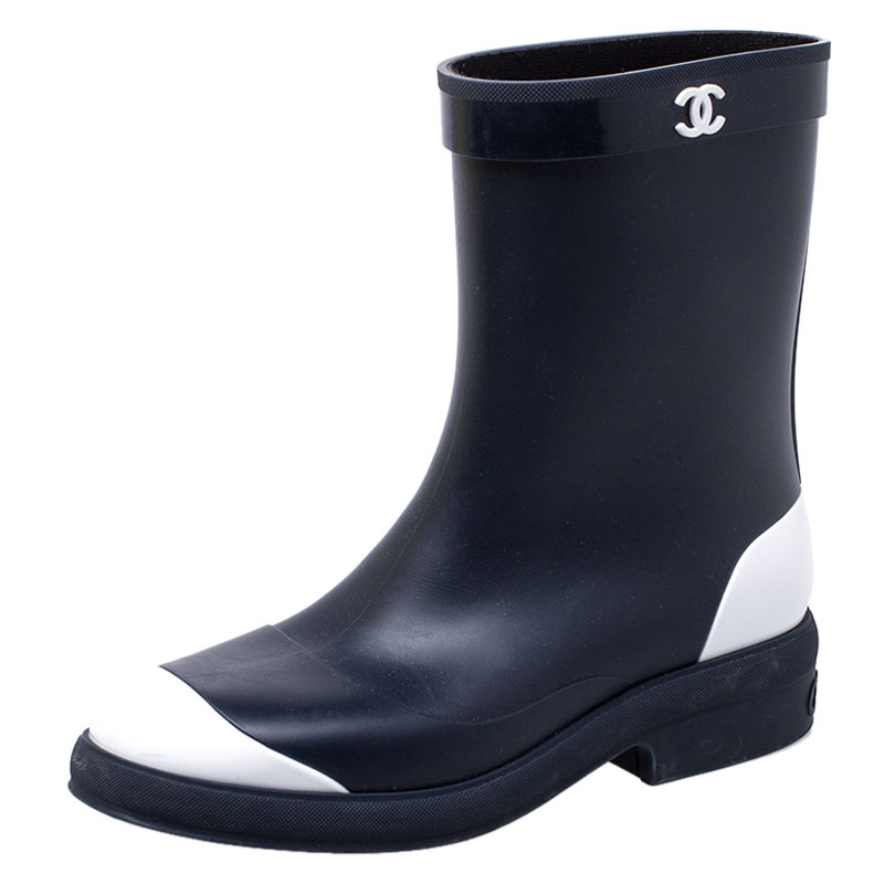 Chanel Navy Blue/White Rubber CC Ankle Length Boots Size 38