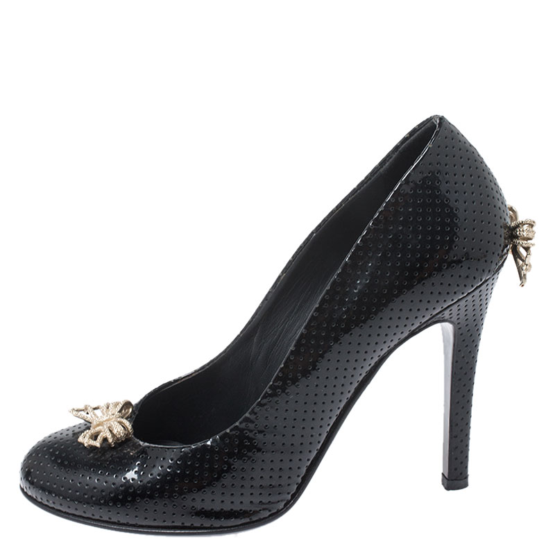 

Chanel Black Perforated Patent Leather Bow Pumps Size