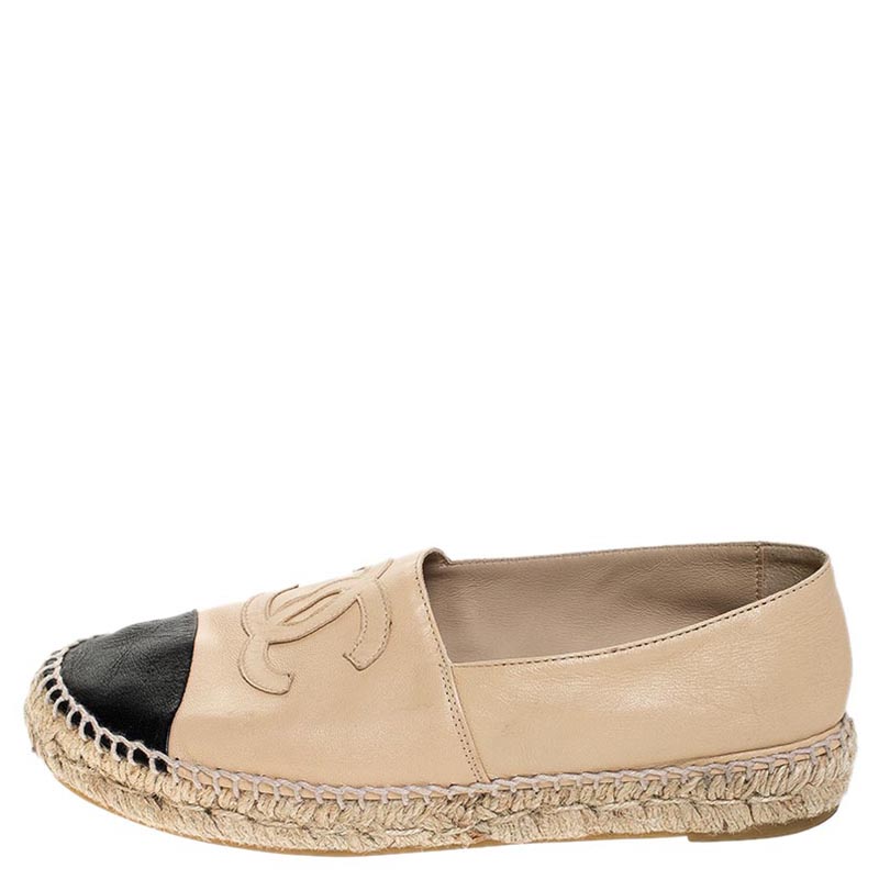 

Chanel Beige/Black Leather CC Cap Toe Flat Espadrilles Size