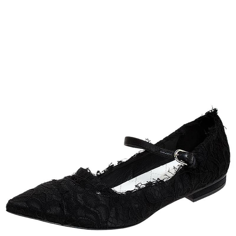 black lace flats