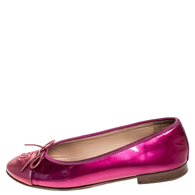 

Chanel Pink Patent Leather And Leather CC Cap Toe Bow Ballet Flats Size