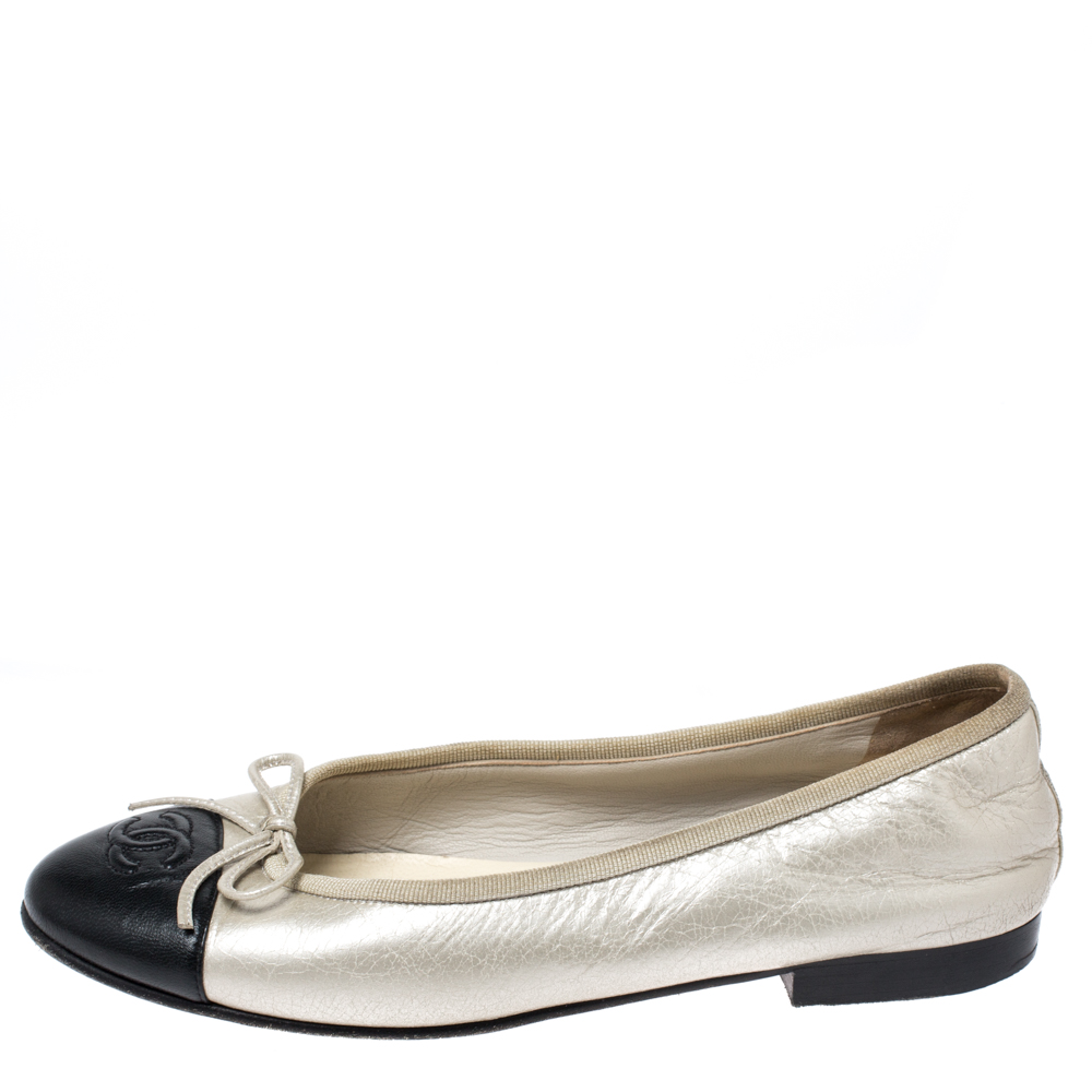 

Chanel Two-Tone Leather Bow CC Cap Toe Ballet Flats Size, Metallic