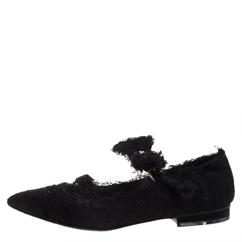 

Chanel Black Lace Mary Jane Bow Detail Pointed Toe Ballet Flats Size