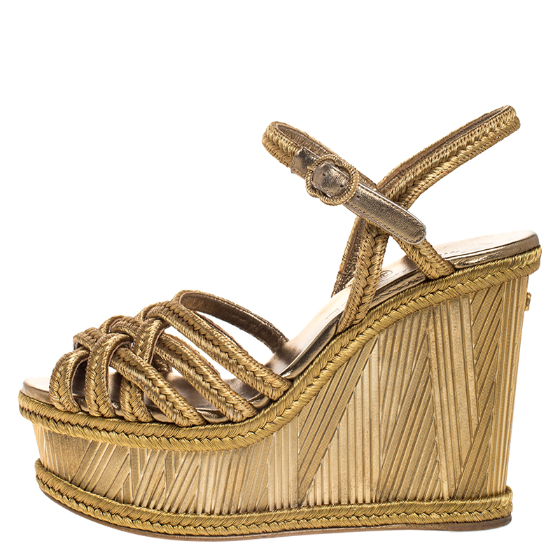 

Chanel Metallic Gold Woven Thread Wedge Platform Sandals Size