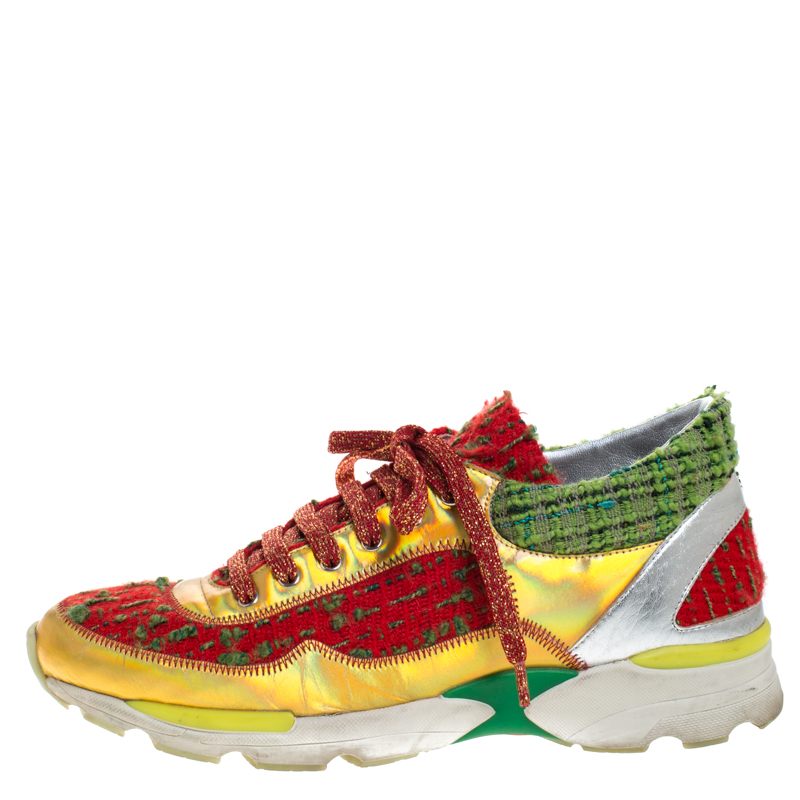 

Chanel Multicolor Tweed Fabric And Leather CC Lace Up Sneakers Size