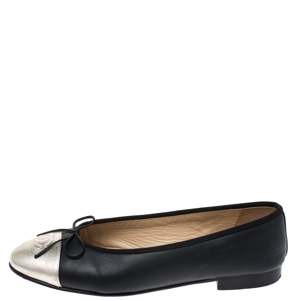 

Chanel Black/Gold Leather CC Bow Ballet Flats Size