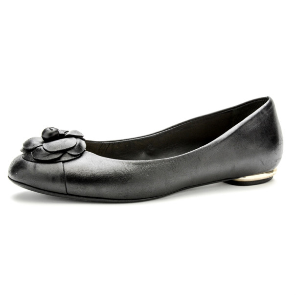 Chanel Black Leather Camelia Flower Ballet Flats Size 37.5