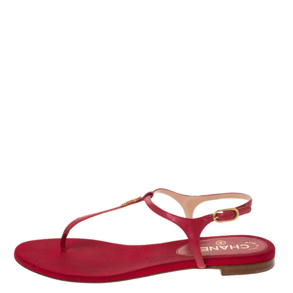 Chanel Red Leather CC Thong Sandals Size 40 Chanel | TLC