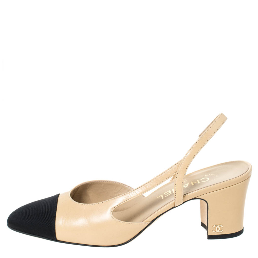 

Chanel Beige/Black Leather and Fabric Cap Toe Slingback Sandals Size