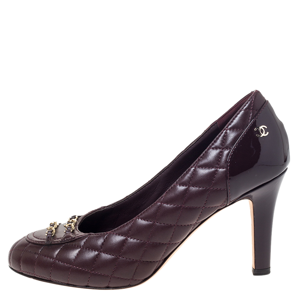 

Chanel Brown Quilted Leather CC Chain Embellished Pumps Size