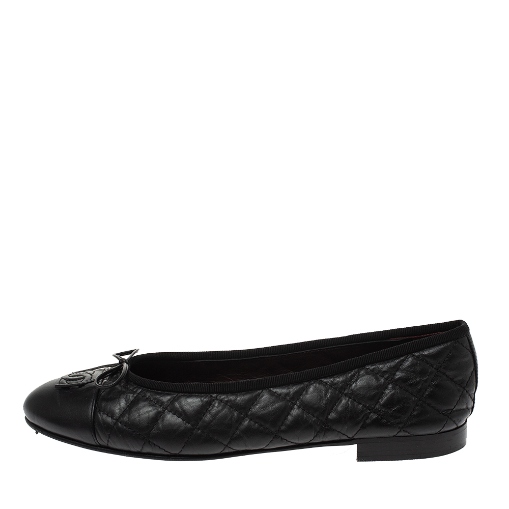 

Chanel Black Quilted Leather CC Bow Cap Toe Ballet Flats Size