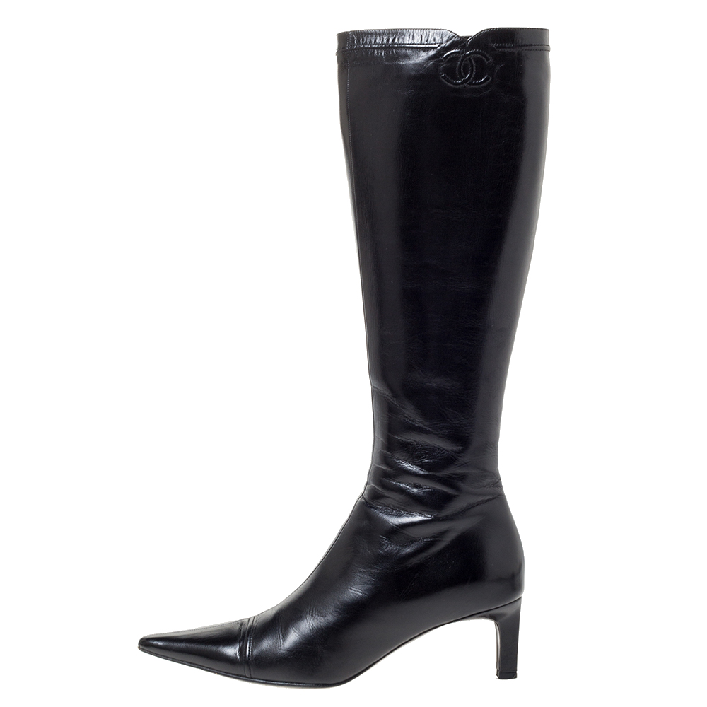 

Chanel Vintage Black Leather Knee Length Pointed Toe Boots Size