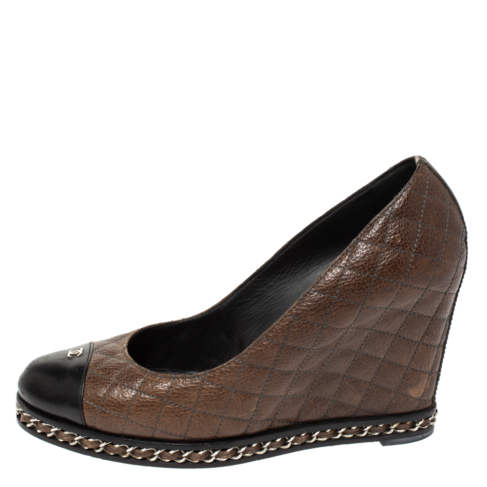 

Chanel Brown/Black Quilted Leather Escarpins Wedge Pumps Size