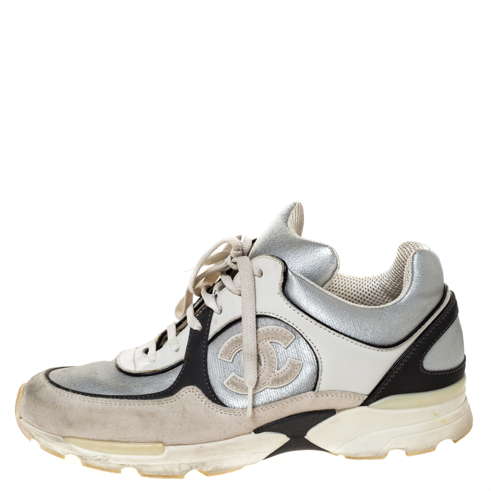 

Chanel Grey/Silver Leather And Fabric CC Low Top Sneakers Size