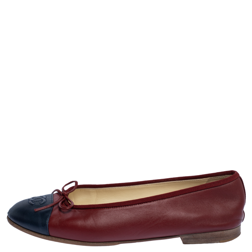 

Chanel Burgundy/Navy Blue Leather Cap Toe CC Bow Ballet Flats Size