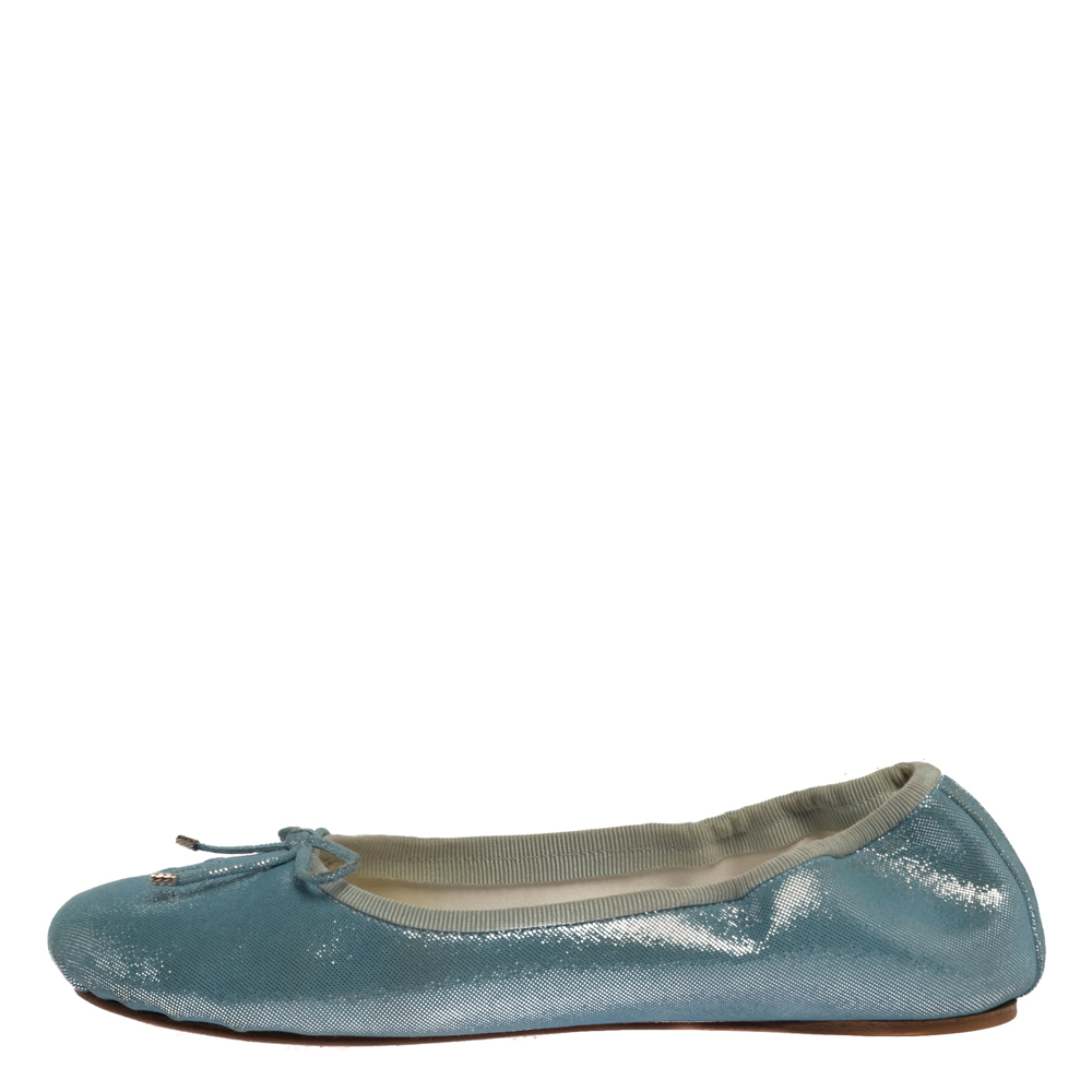 

Chanel Sky Blue Shimmer Suede CC Bow Scrunch Ballet Flats Size