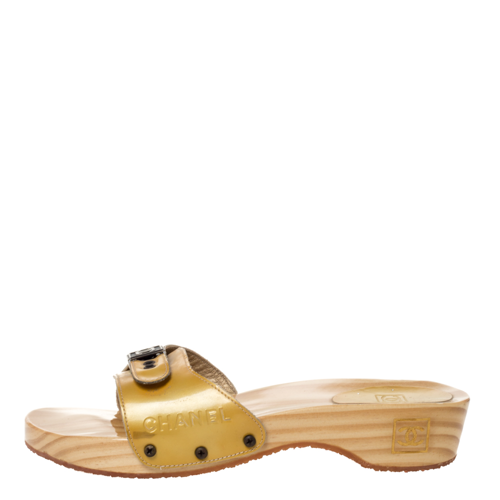 

Chanel Yellow Patent Leather CC Buckle Wooden Clog Slides Size