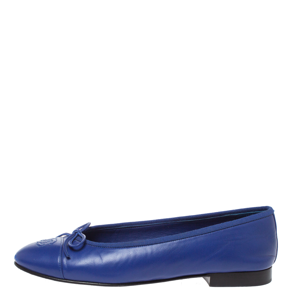 

Chanel Blue Leather CC Bow Ballet Flats Size