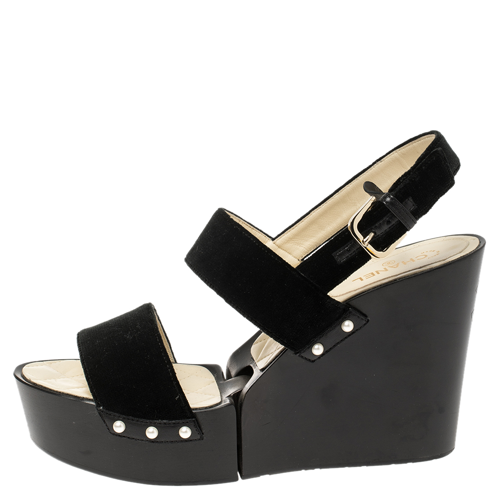 

Chanel Black Velvet Slingback Wooden Wedge Platform Sandals Size