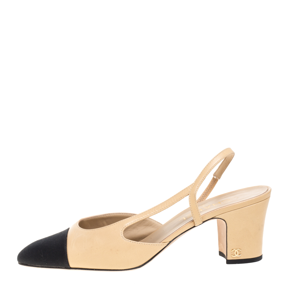 

Chanel Beige/Black Leather and Fabric Cap Toe Slingback Sandals Size