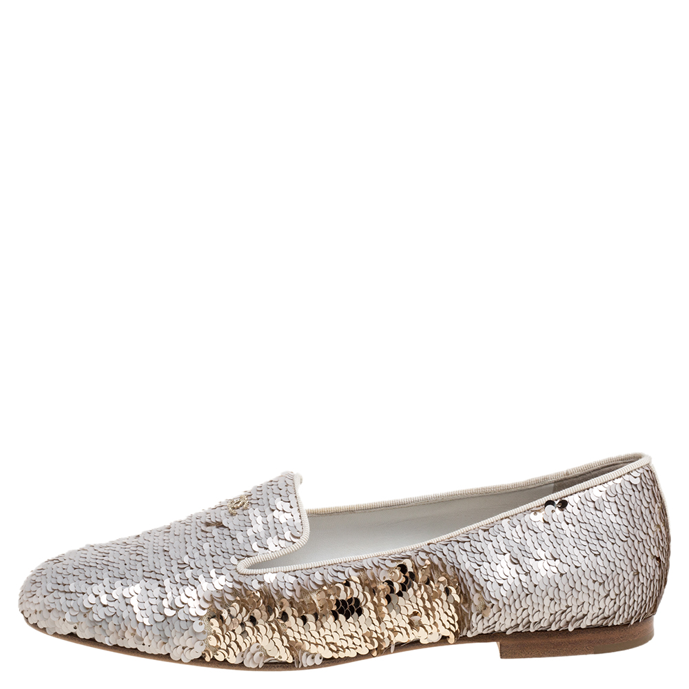 

Chanel White/Gold Sequin CC Smoking Slippers Size