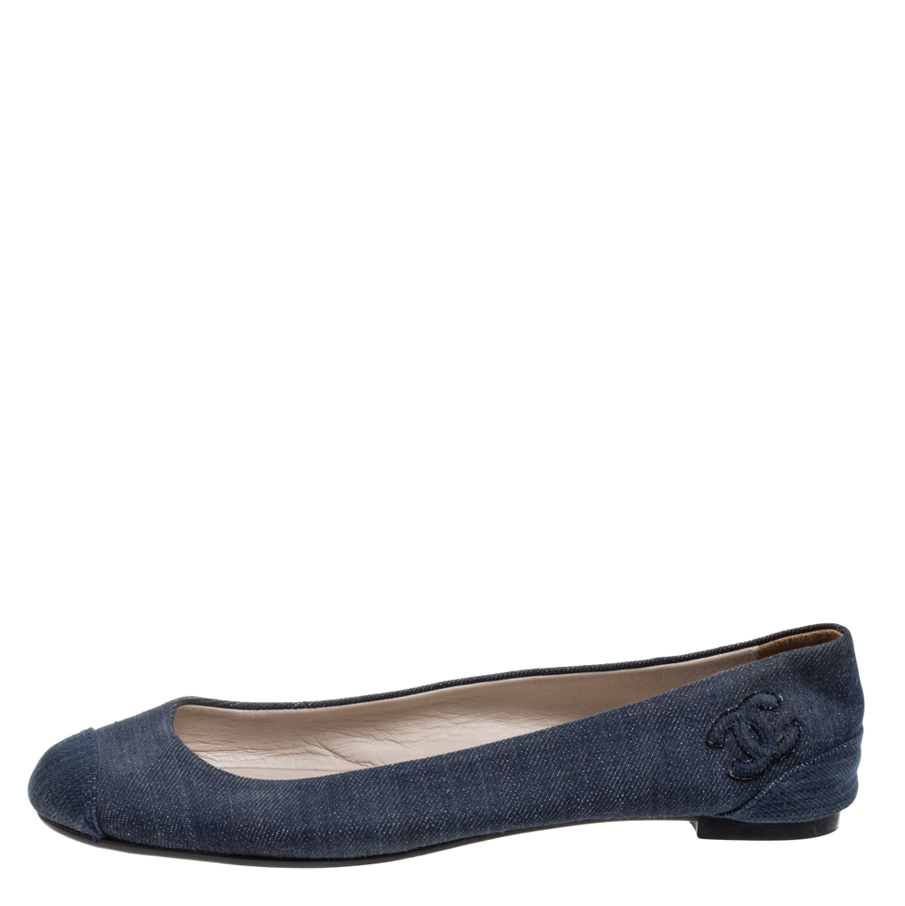 

Chanel Blue Fabric Denim Ballet Flats Size