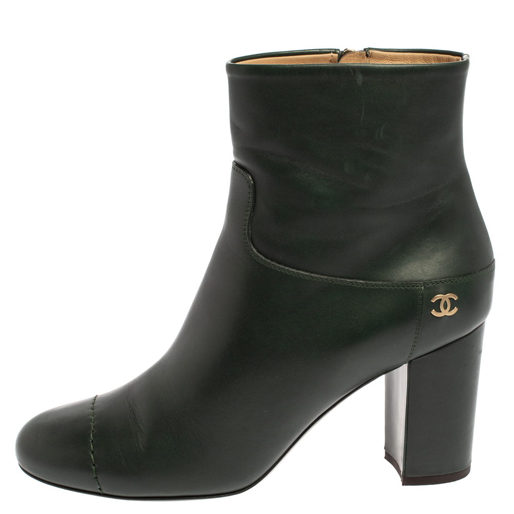 

Chanel Green Leather CC Block Heel Ankle Booties Size