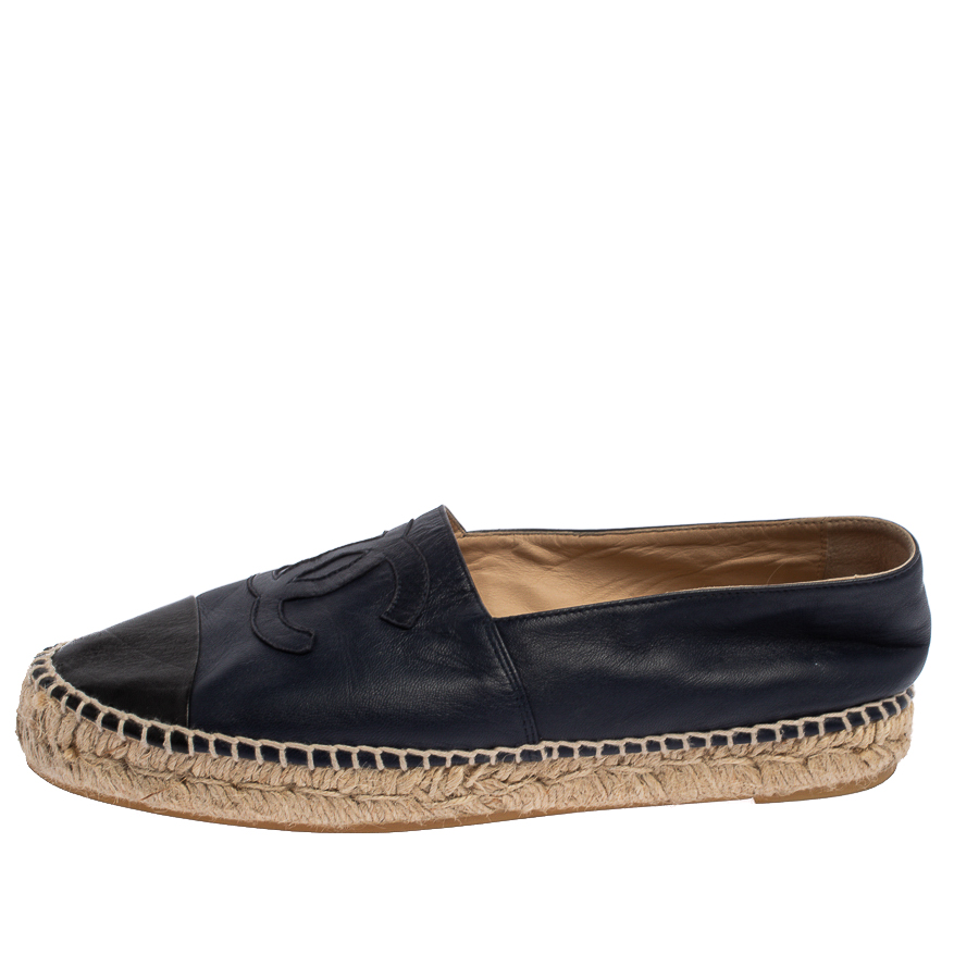 

Chanel Blue/Black Leather CC Cap Toe Espadrille Flats Size