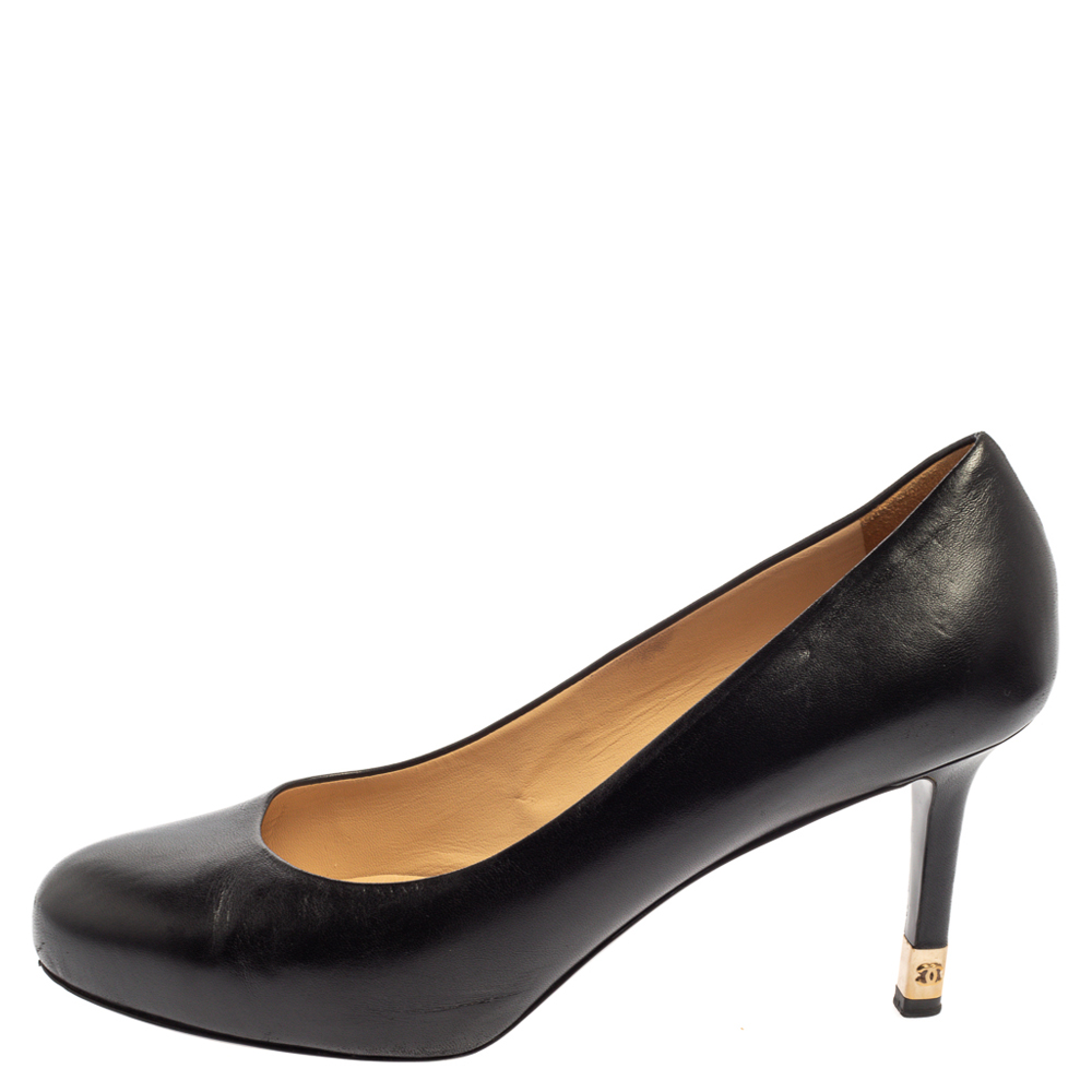 

Chanel Black Leather CC Heel Pumps Size