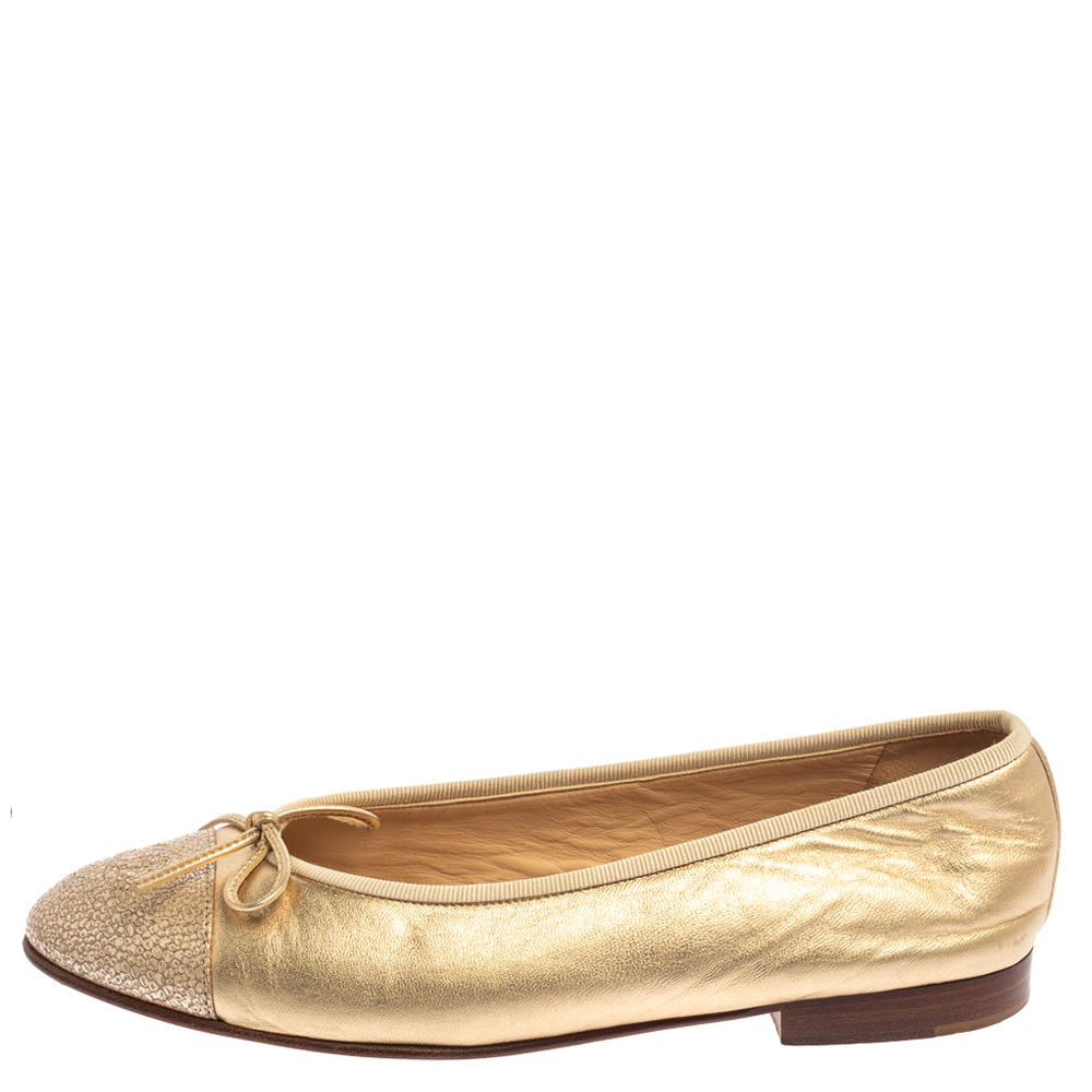 

Chanel Gold Leather CC Cap Toe Bow Ballet Flats Size