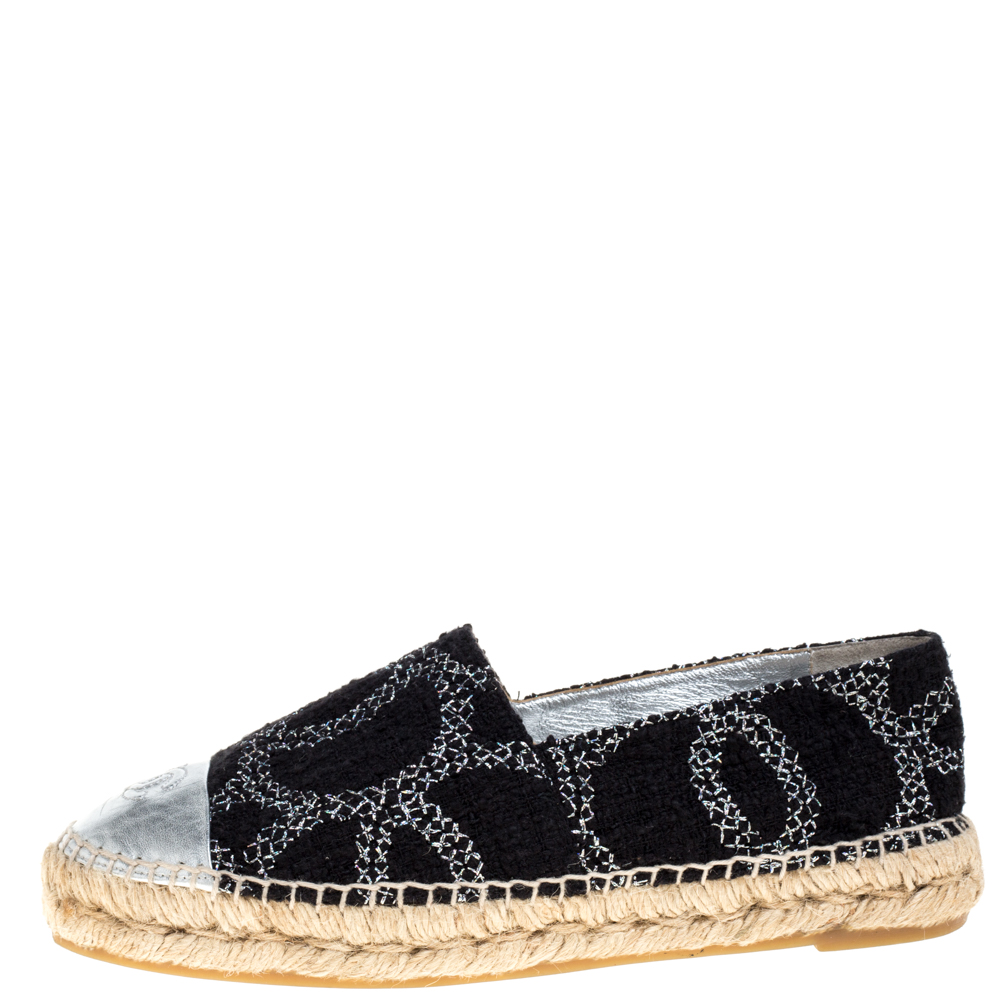 

Chanel Black/Silver Tweed And Leather CC Cap Toe Espadrille Flats Size
