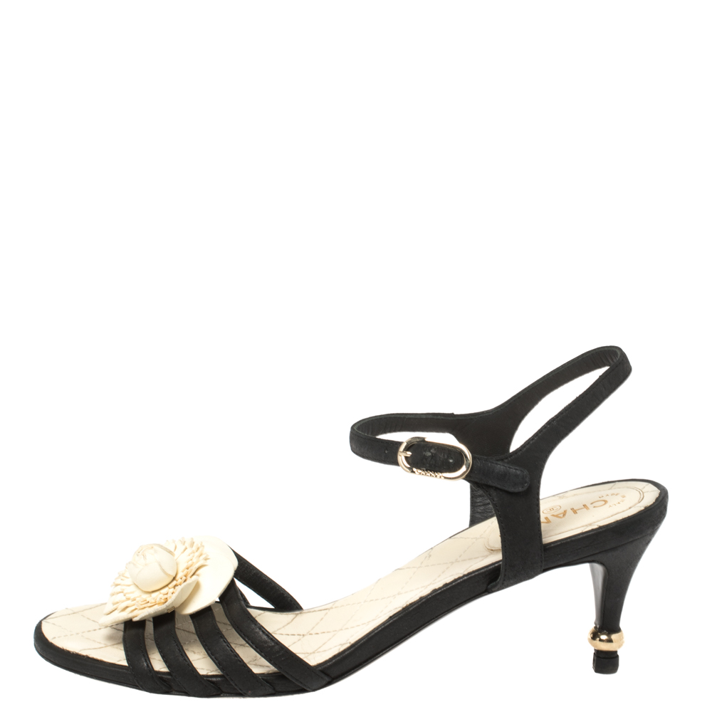 

Chanel Black Leather Camellia Applique Ankle Strap Sandals Size