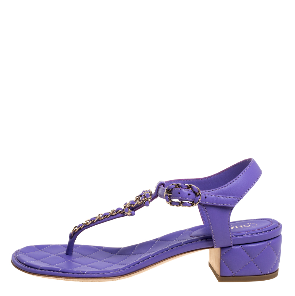 

Chanel Purple Leather CC Chain Link Thong Sandals Size