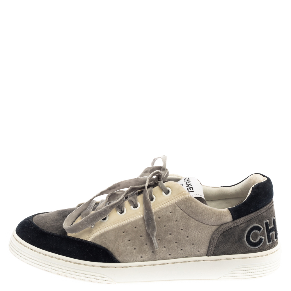 

Chanel Multicolor Velvet Logo Sneakers Size