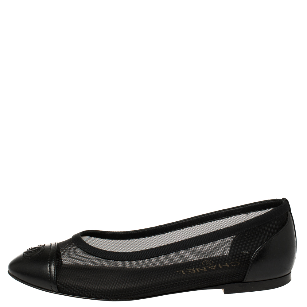 

Chanel Black Leather And Mesh CC Ballet Flats Size