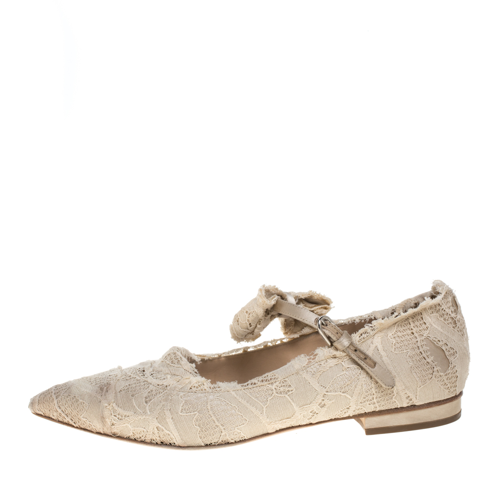 

Chanel Cream Lace Pointed Toe Ballet Flats Size 40.5